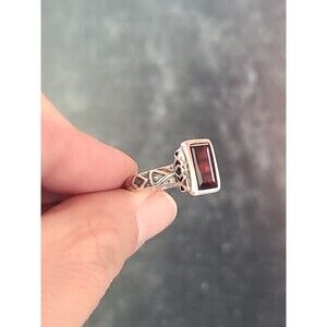 Silpada 925 Sterling Silver Garnet Solitaire Ring, Size US 6.25 Vintage